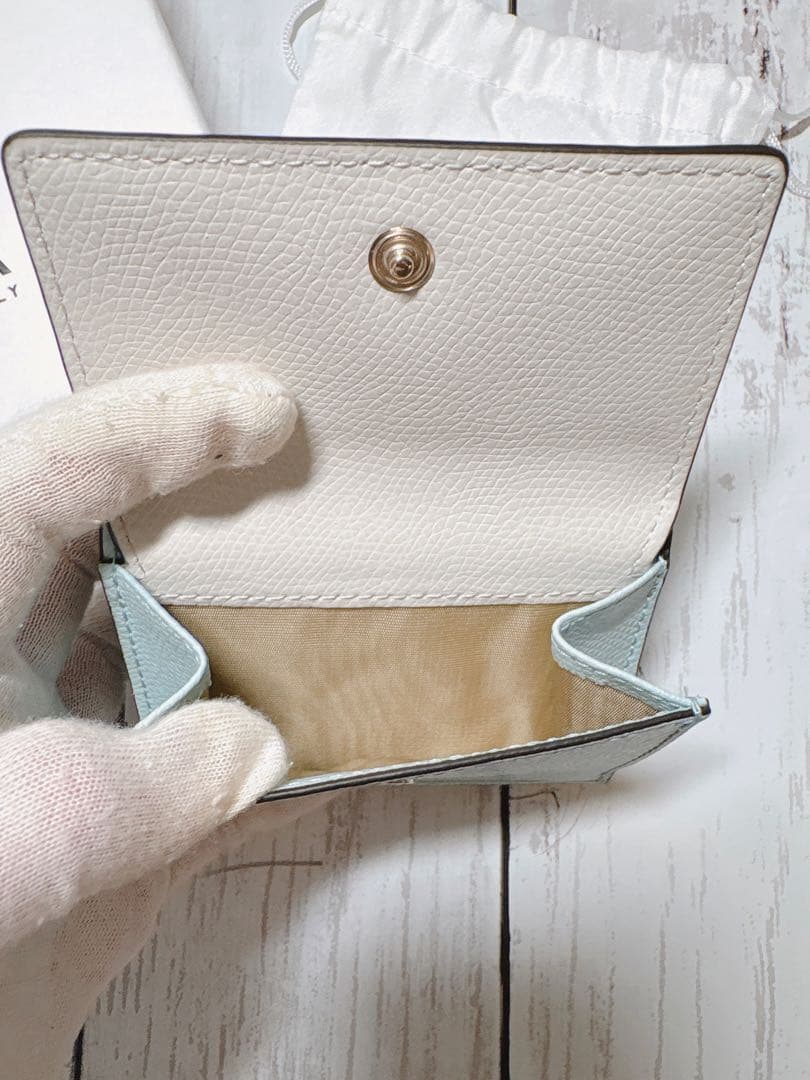 新品 FURLA ☆限定カラー☆ バビロン 三つ折り財布 ミントブルー