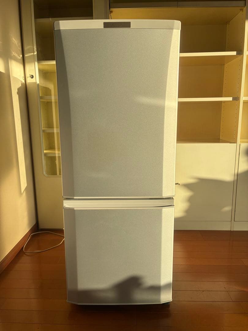 三菱　MITSUBISHI ノンフロン冷凍冷蔵庫MR-P15D-S