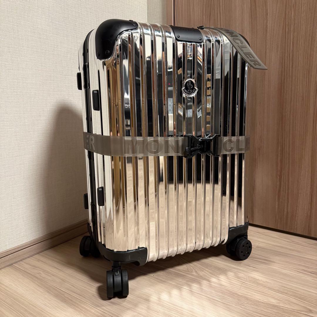 RIMOWA×MONCLER 機内持ち込み可能　キャリーケース