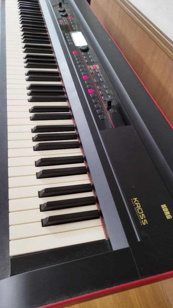 KORG KROSS 88(純正ペダル・GATORセミハードケース付)