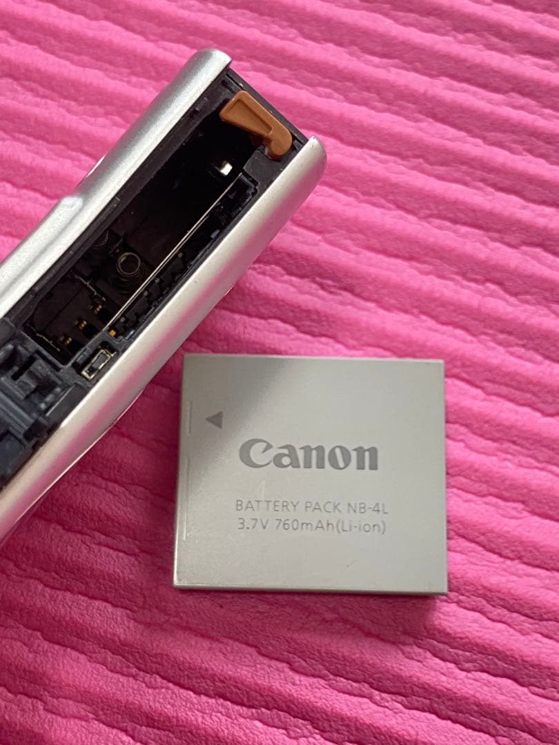 日*9様 Canon デジタルカメラ IXUS 80 IS