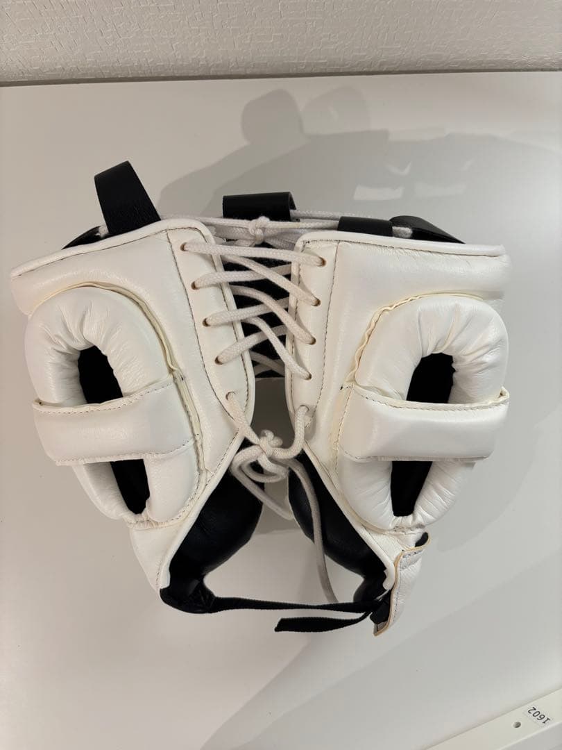 Winning ヘッドギア フェイスガードタイプ　白　Mサイズ