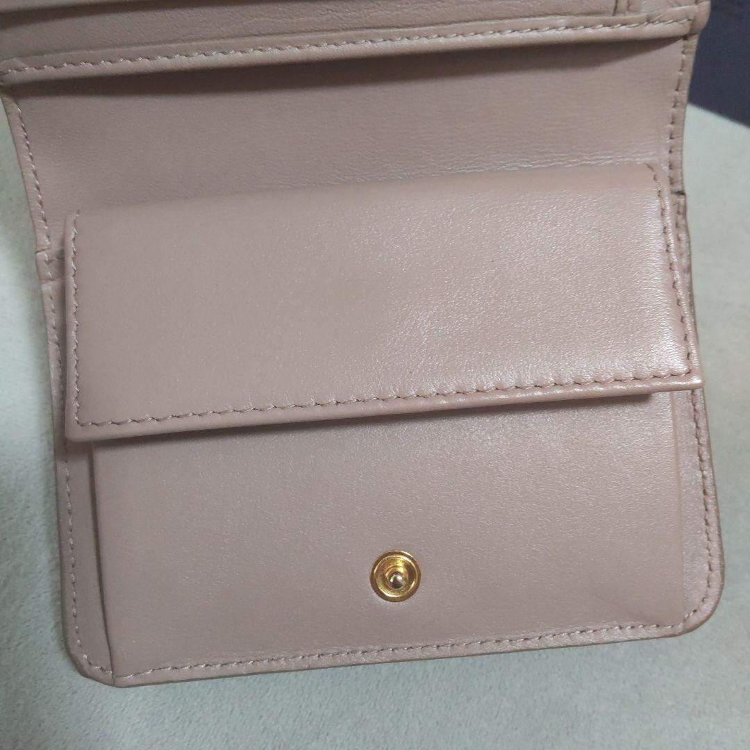 【あり】正規品 美品！PRADA プラダ 三つ折財布 ベージュ 1年間使用