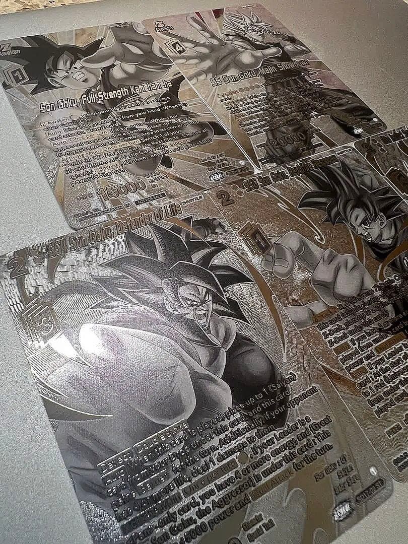 【希少】ドラゴンボールカードゲーム　孫悟空　プロモ非売品　箔押しテキスト　英語