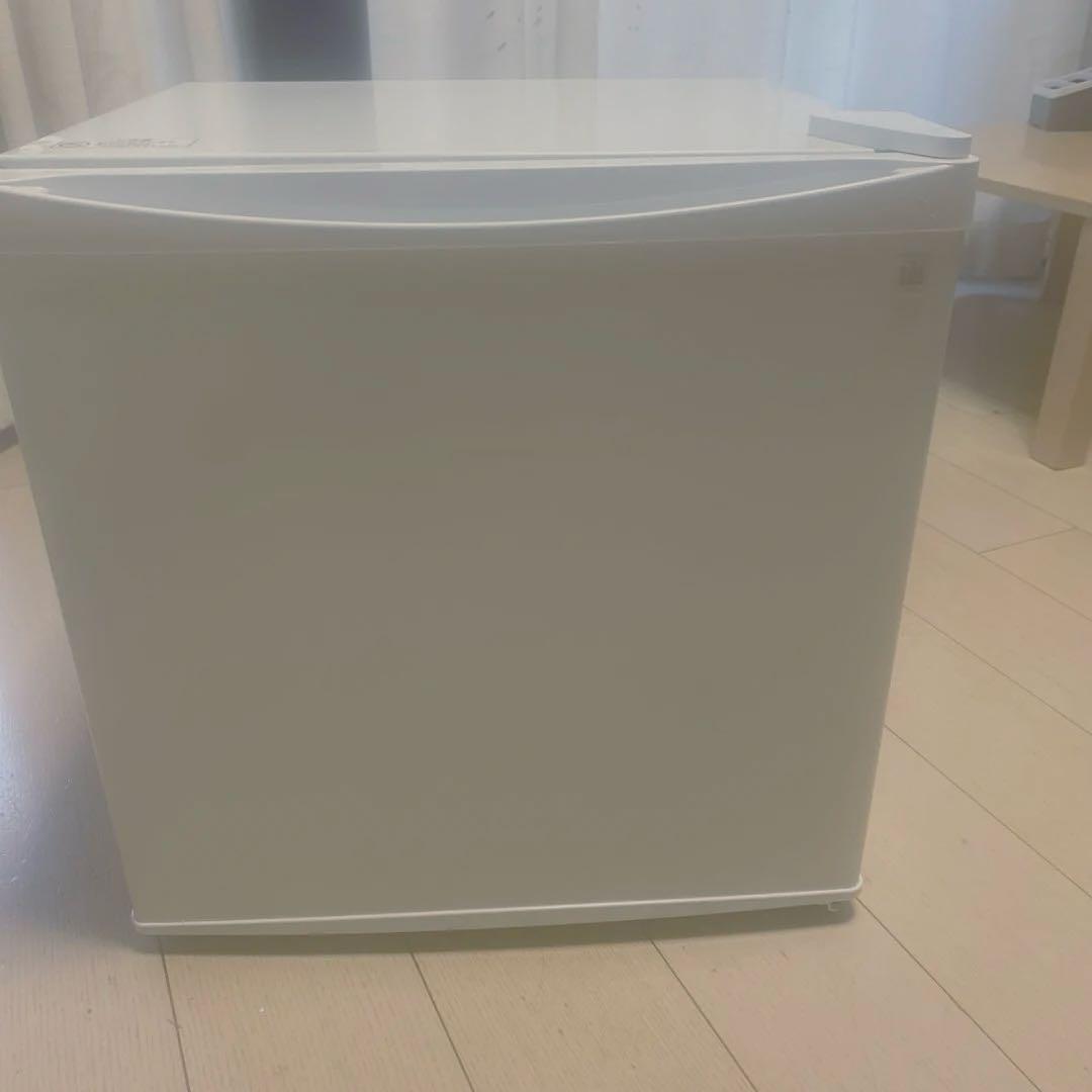 ミニ冷蔵庫　新品未使用　45L ホワイト