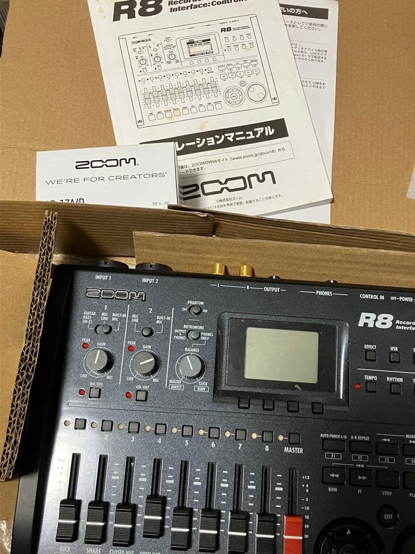 ZOOM R8 マルチトラックレコーダー MTR