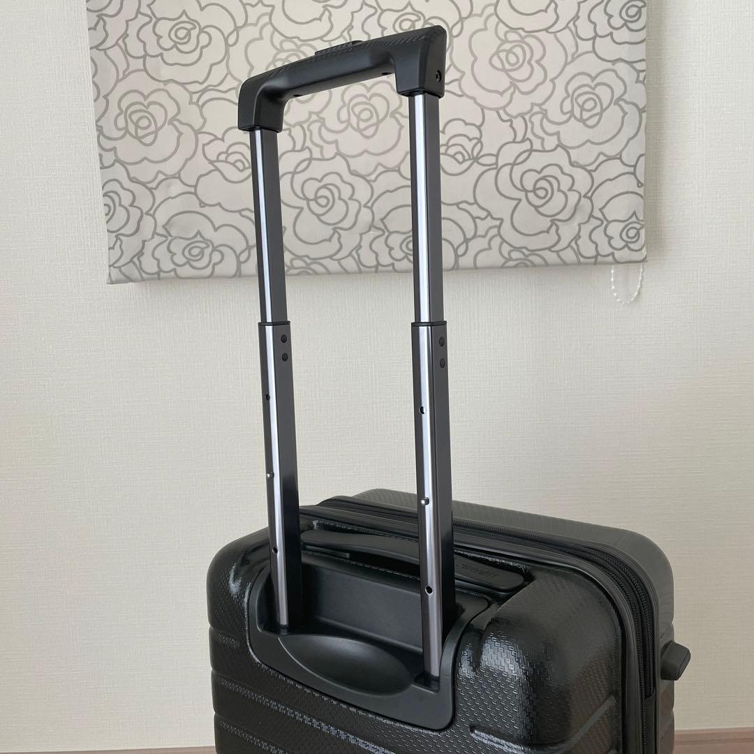 【使用1回のみ】機内持込サイズ　スーツケース　キャリーケース　バゲッジ