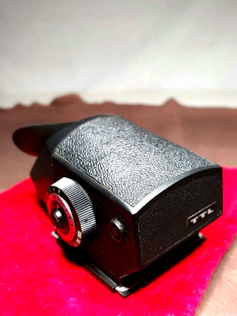 フィルムカメラ Kiev 88 TTL VOLNA 3 MC F/2.8 80mm