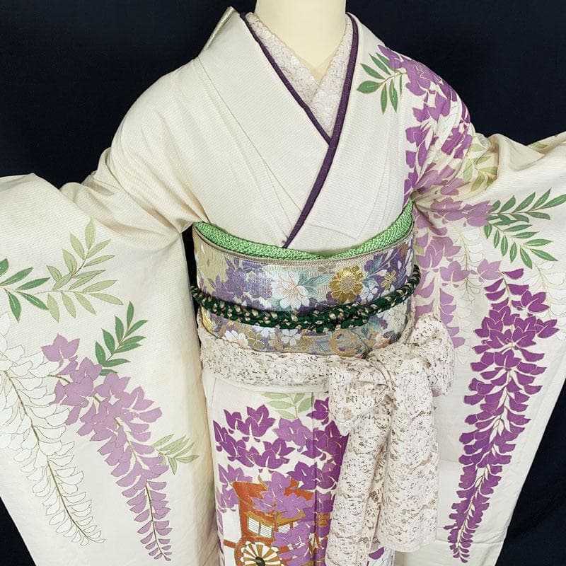 512z33☆振袖 古典柄 金彩 藤に御所車 アイボリー☆成人式結婚式 十三参り