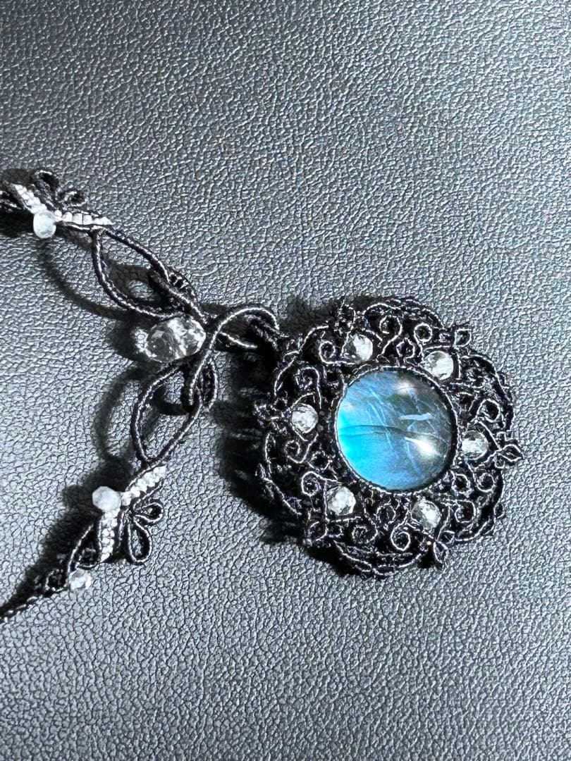 ルビーと水晶のマクラメネックレス/ラブラドライトと水晶のマクラメネックレス