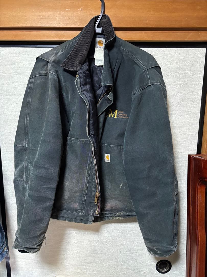 カーハート 企業ロゴ デトロイトジャケット 刺繍ロゴ コーデュロイ アースカラー