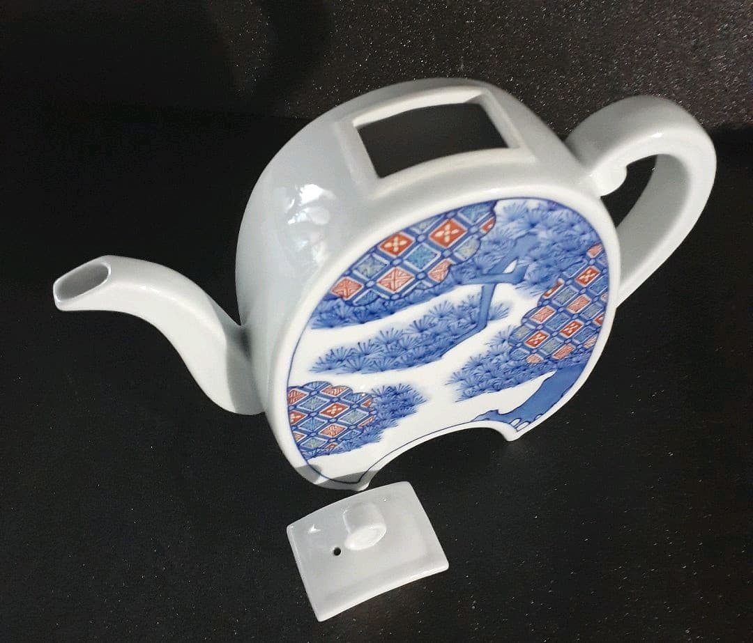 鍋島焼　名工　【市川光山】作　色鍋島　鍋島御庭焼　松に市松文様　手付水瓶　茶道具