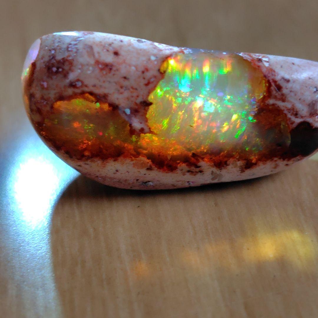 ハムチャンカンテラオパール　原石とルース　2点おまとめ