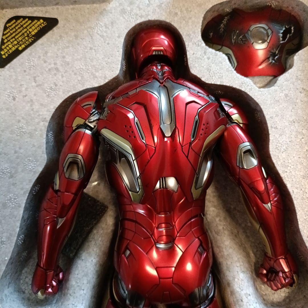 ホットトイズフィギュアセット アイアンマンマーク XLV 、トニー・スタークマン