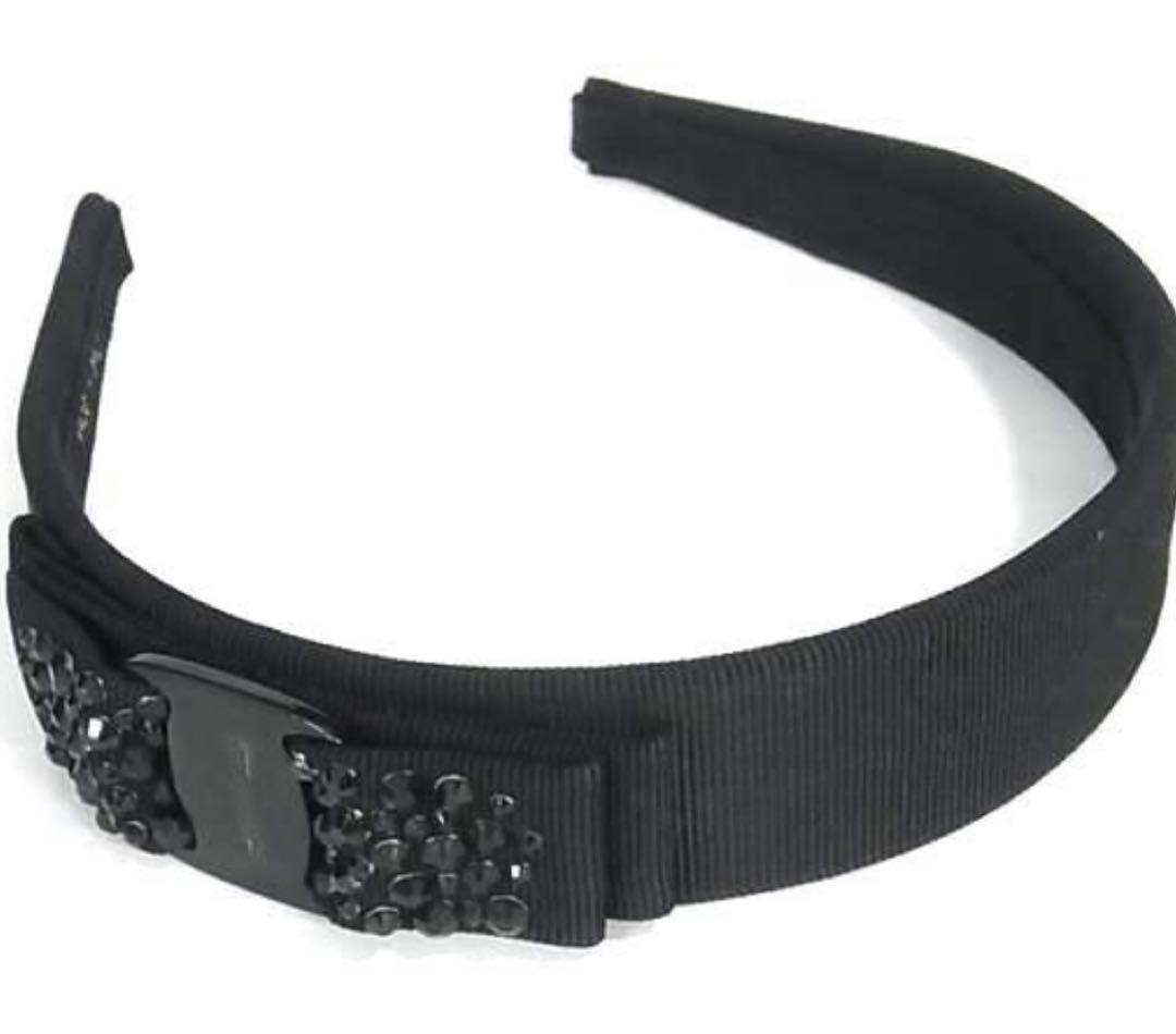 極美品　Salvatore Ferragamo ヴァラリボンカチューシャ