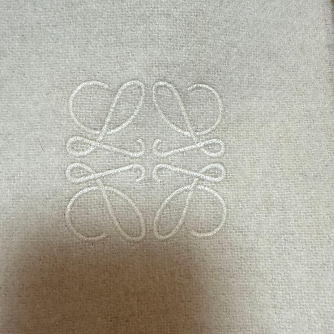 LOEWEバイカラーマフラー