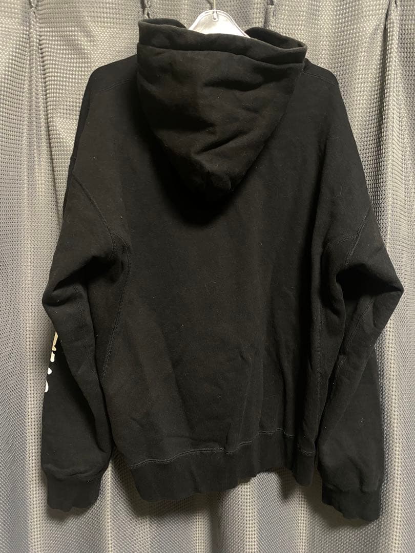 Black Eye Patch ブラックアイパッチ 黒眼帯ロゴパーカー