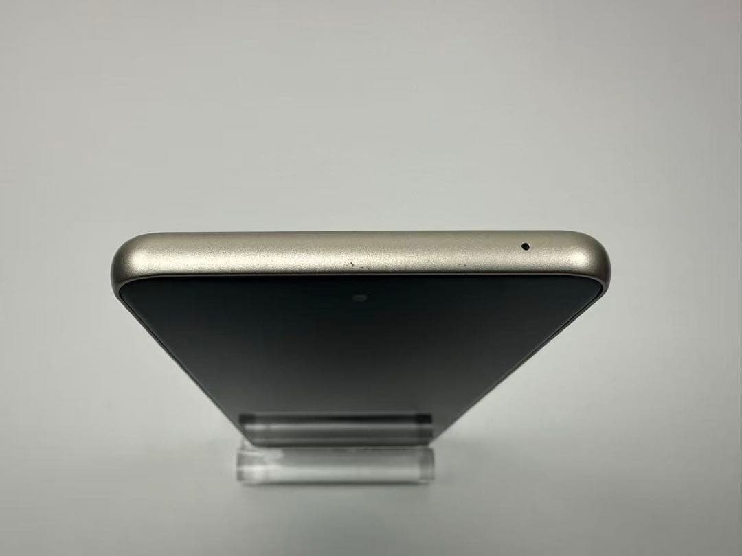 美品 Arrows We2 Plus F-51E 256GB シャンパンシルバー