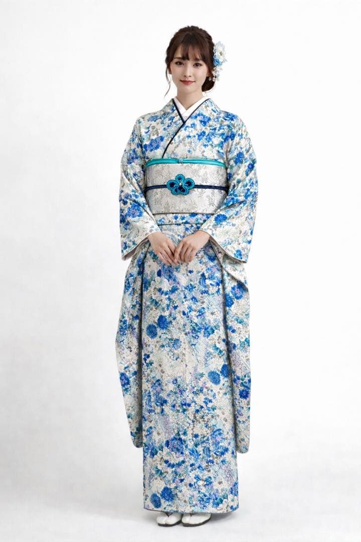 青花総柄 振袖 装い金彩 身丈157.5 裄66 袖丈111