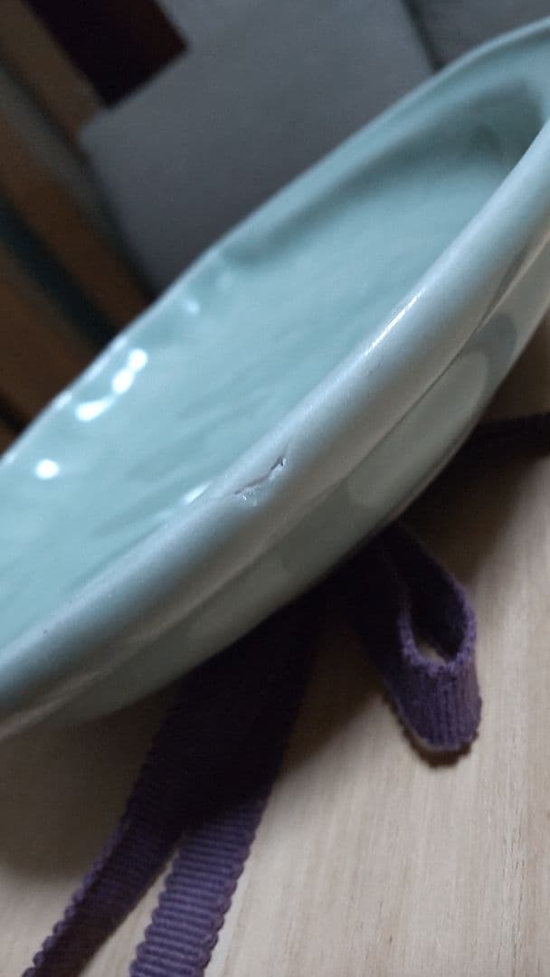 鍋島青磁　貝形皿　木箱つき