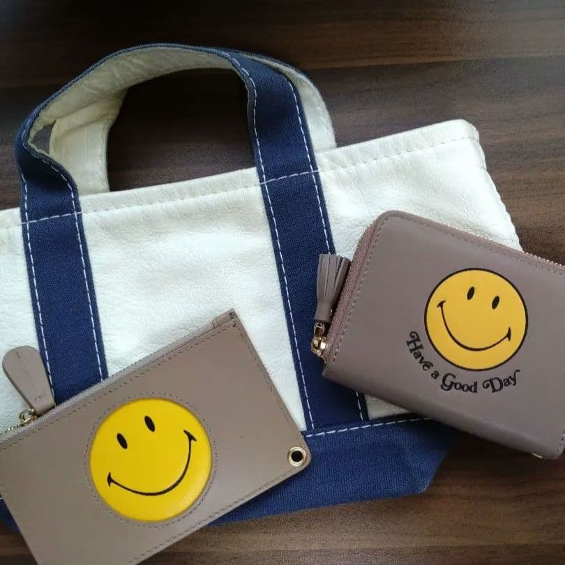 【新品未使用】ドゥーズィエムクラス グッドグリーフ スマイリー ミニ ウォレット