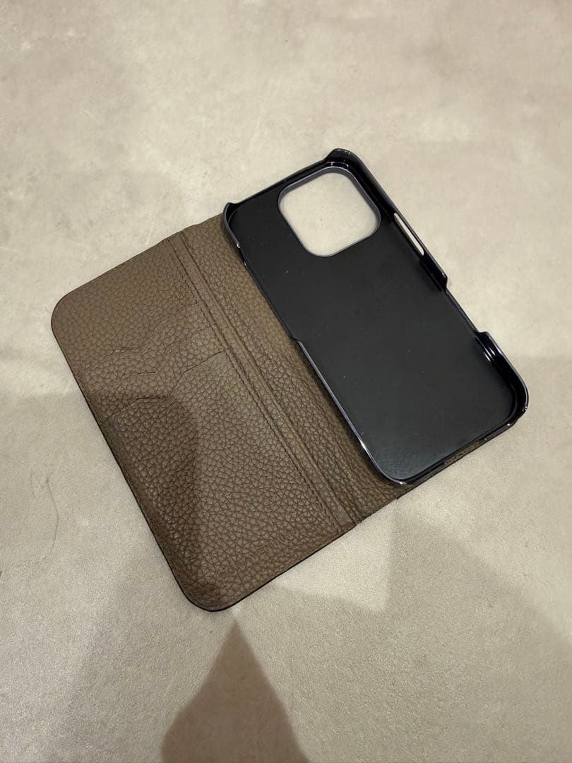 BONAVENTURA iPhone 16 Pro ダイアリーケース