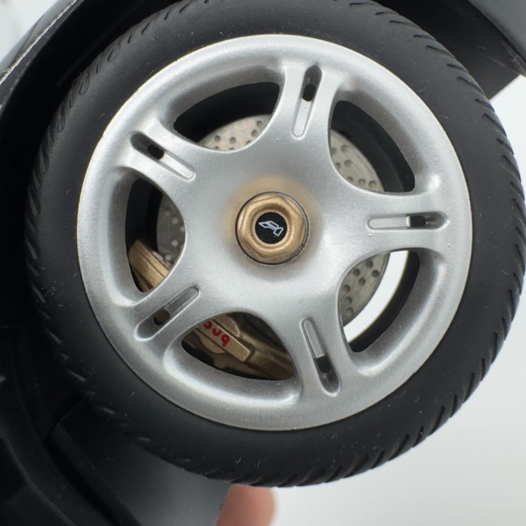 マクラーレン F1 1/18 ブラック　希少　レア　AUTO art