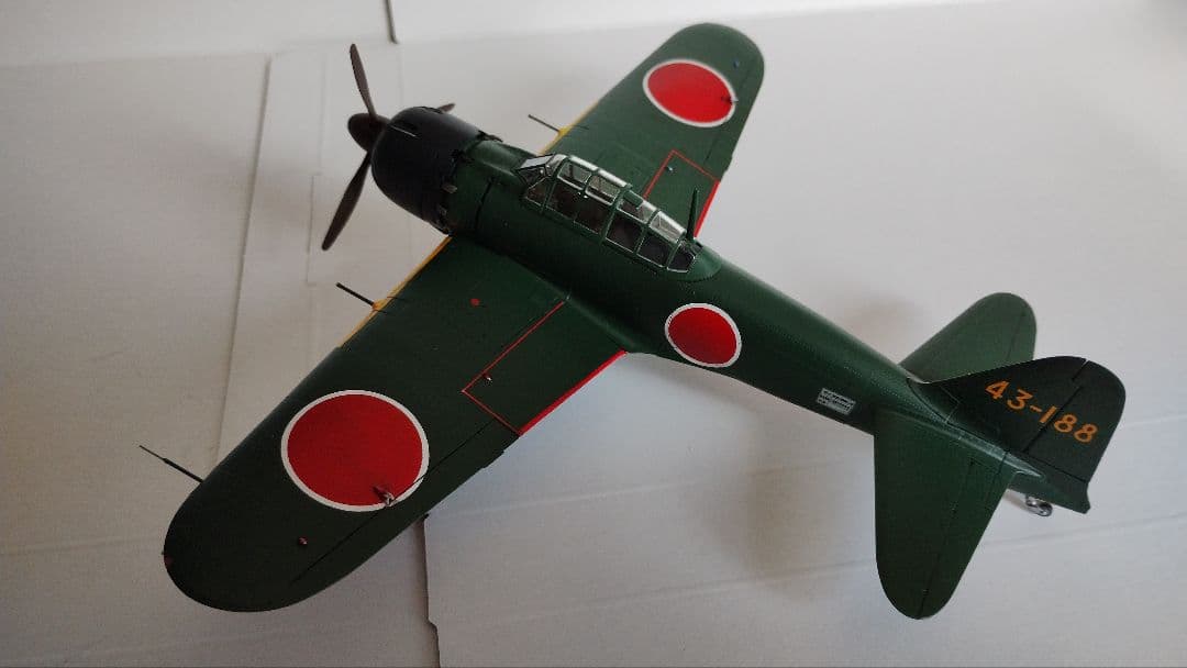 プラモデル完成機　1/48　零戦52型甲(三菱製)