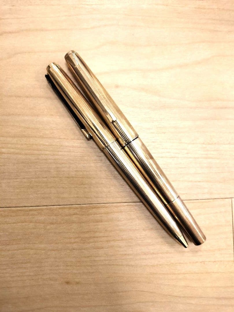 Pelikan 60金ゴールド 万年筆？ 2本セット