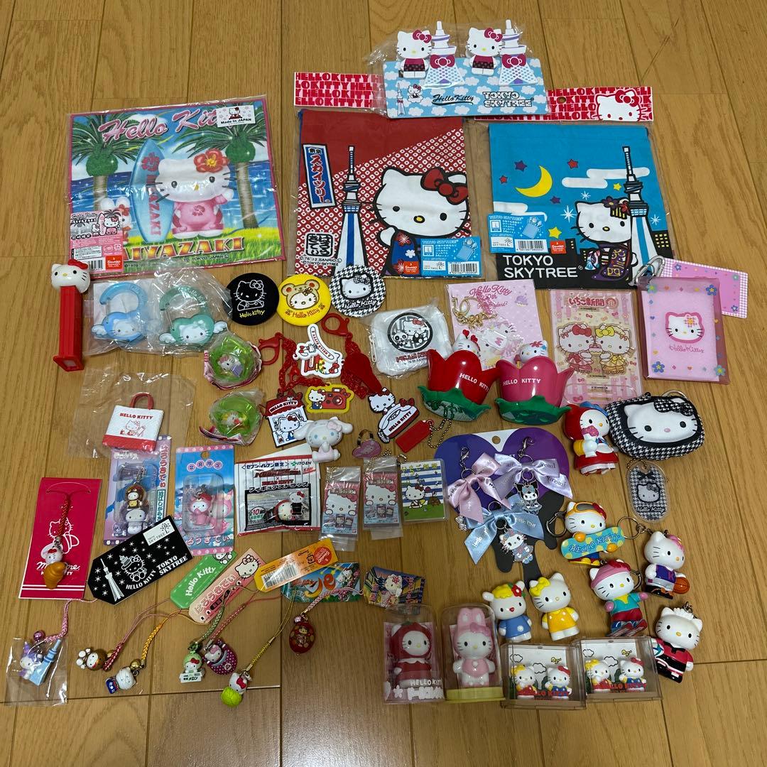 サンリオ ご当地キティ ストラップ タオル カプセルトイ フィギュア USJ