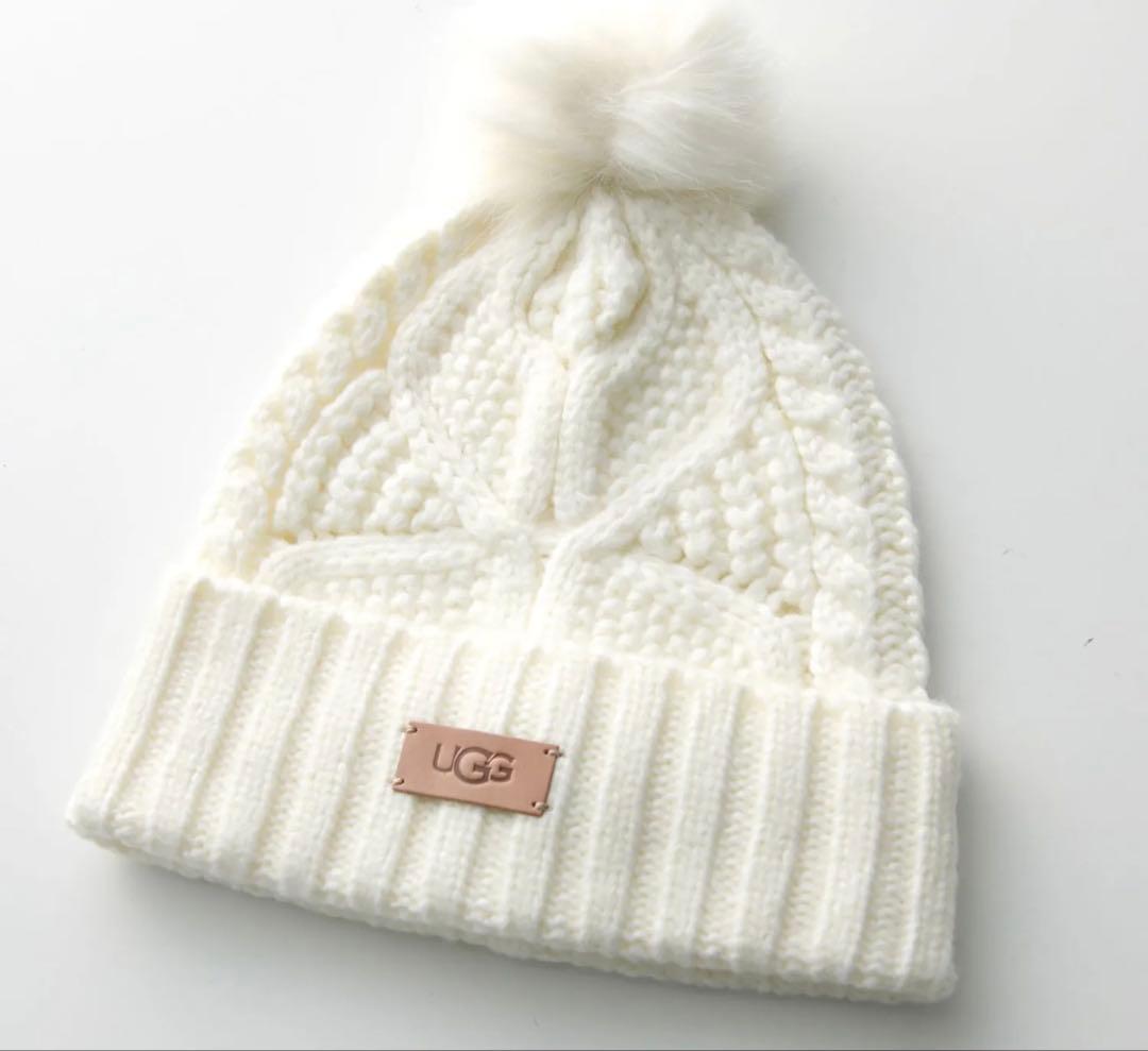 UGG ホワイト ケーブル編み ニット帽