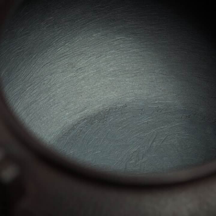 YZ 鉄器 急須 伝統工芸 手作り 鉄分補給 鉄瓶　002