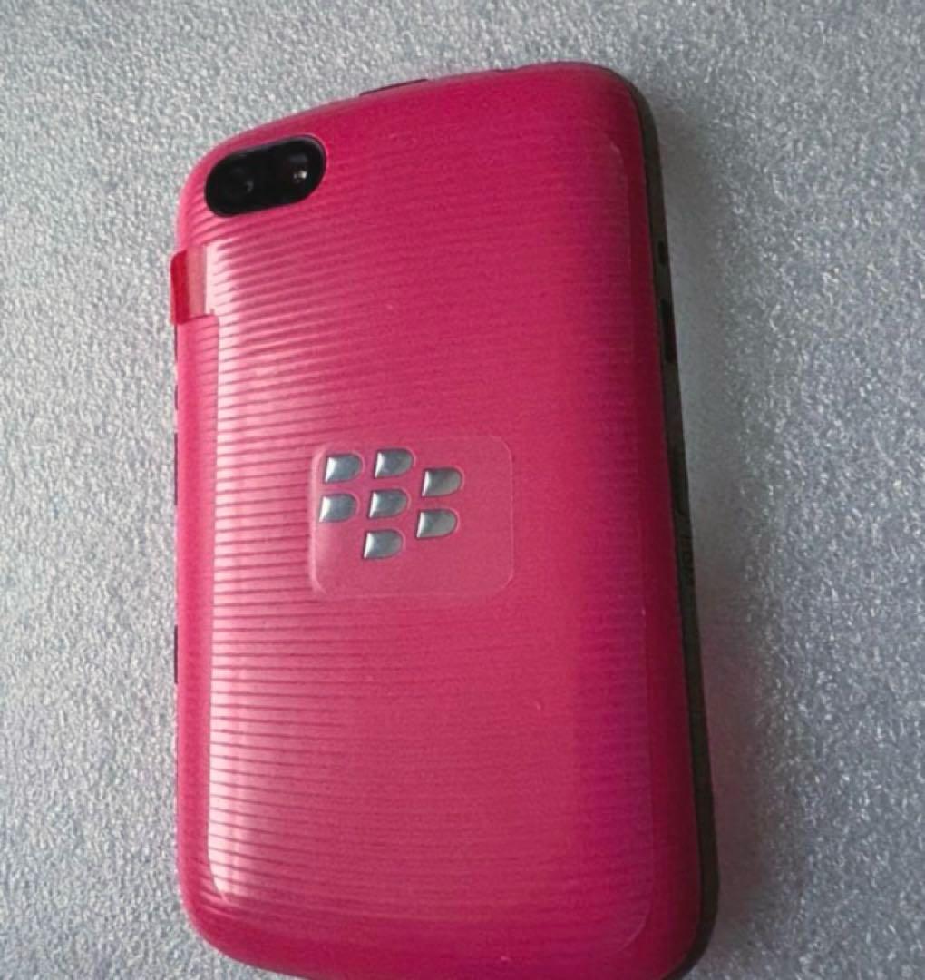 新品 ピンク SIMフリー BlackBerry 9720 ブラックベリー 本体