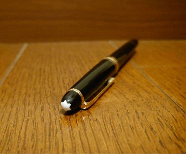 廃盤レア　Monc Blanc MEISTERSTUCK Piz万年筆 F