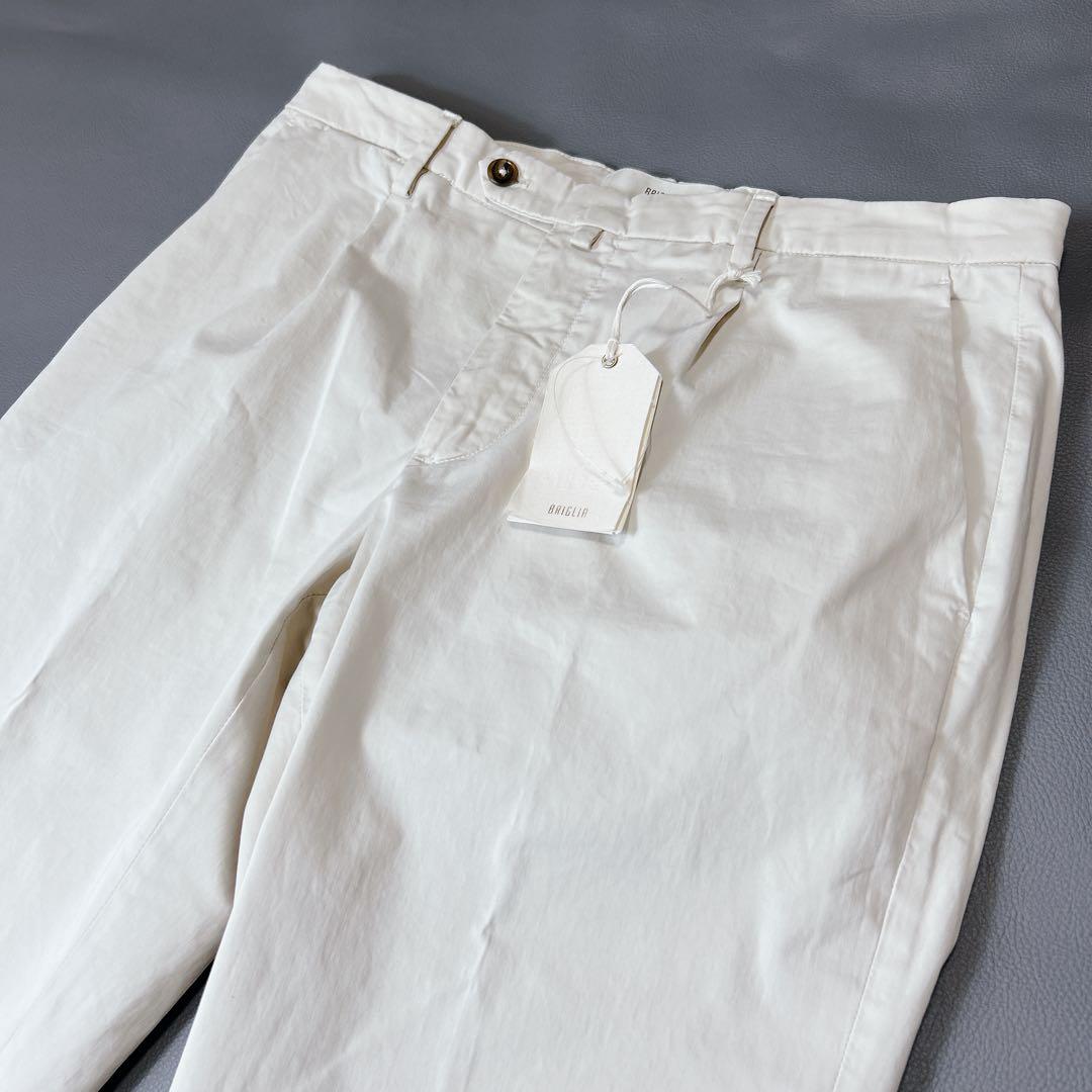 新品✨BEAMS別注✨《BRIGLIA 1949》1プリーツ ストレッチパンツ