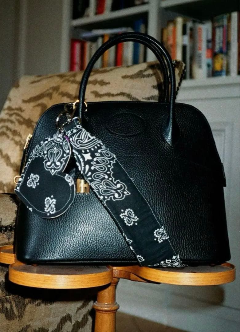 コール イット バイ ユア ネーム バンダナ柄ストラップ新品未使用