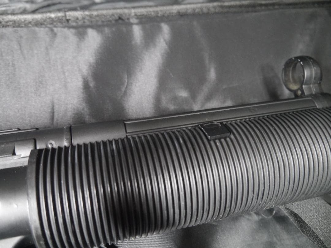 【中古】東京マルイ　H&K MP5 SD5 マガジン4本＋ソフトケース付