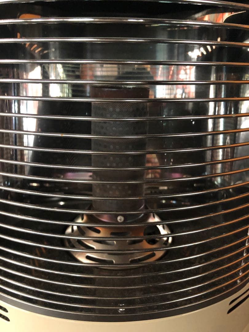 イワタニカセットガスストーブCB-STV-DKD2（中古品）