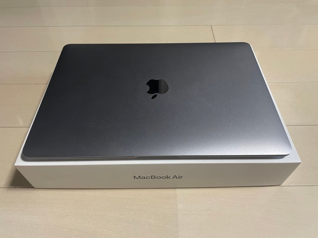 MacBookAir13インチスペースグレーCore i7/16GB/256GB