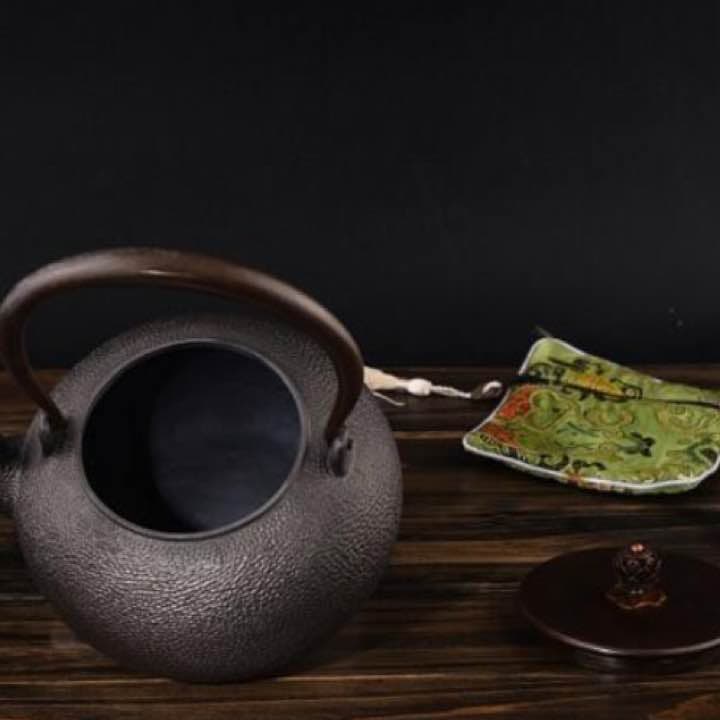 鉄器 急須 伝統工芸 手作り 鉄分補給 鉄瓶　YZS-055