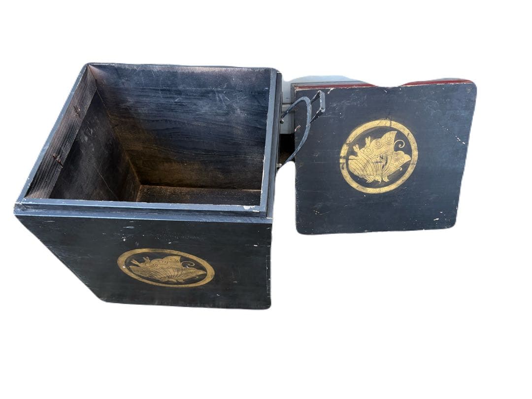 日本美術 時代甲冑 等身大 家紋入 丸に揚羽蝶 鎧兜 一式 面頬 鎧櫃 鎧立付