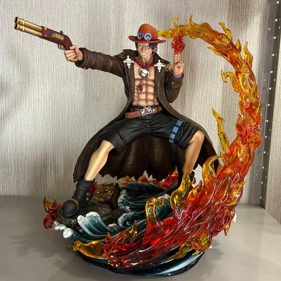 ワンピース　エース　フィギュア