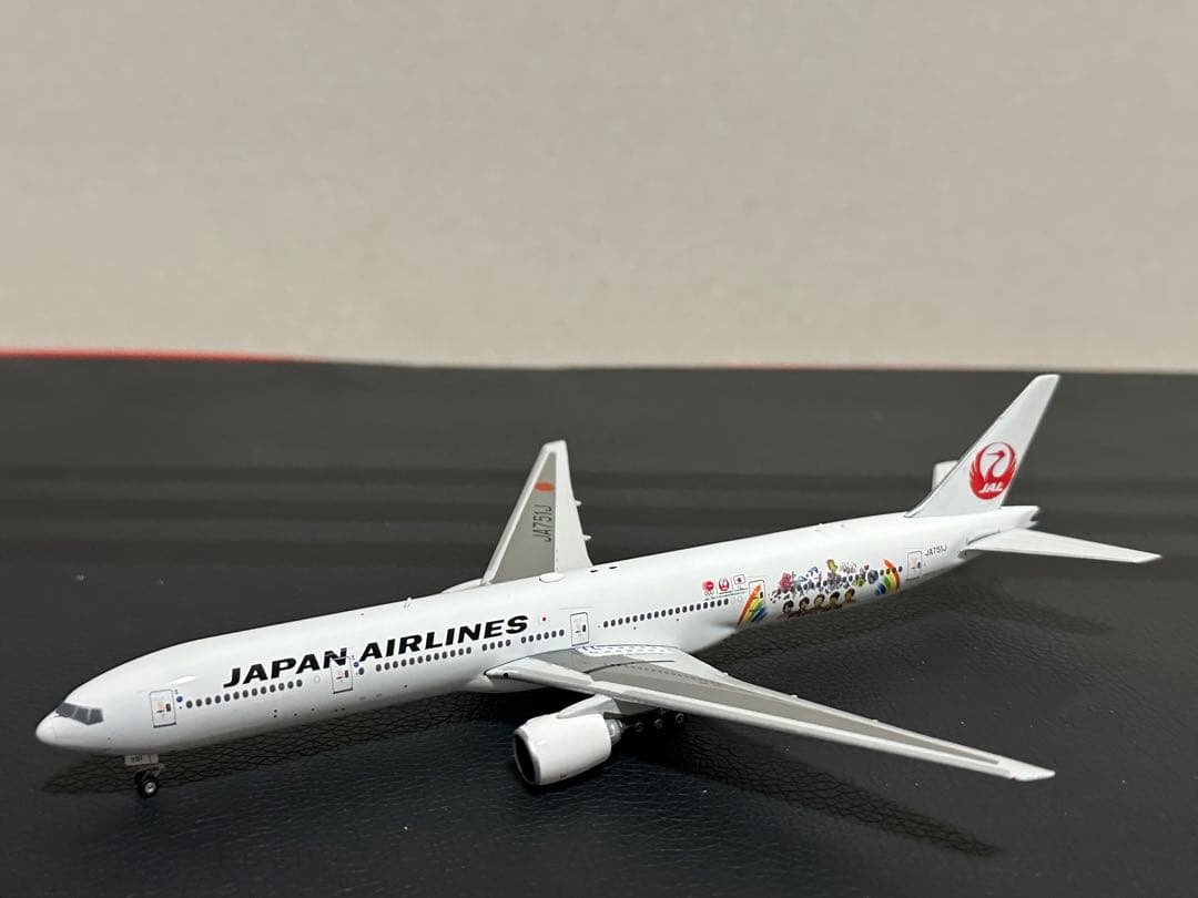 Phoenix 777-300 日本航空 JA751J 1/400