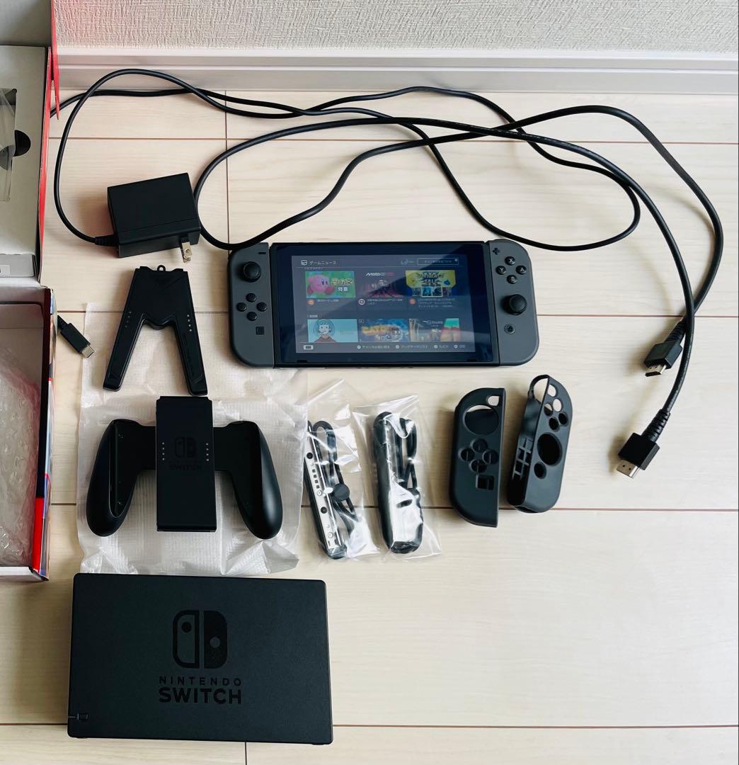 【美品】任天堂Switch Joy-Con グレー本体