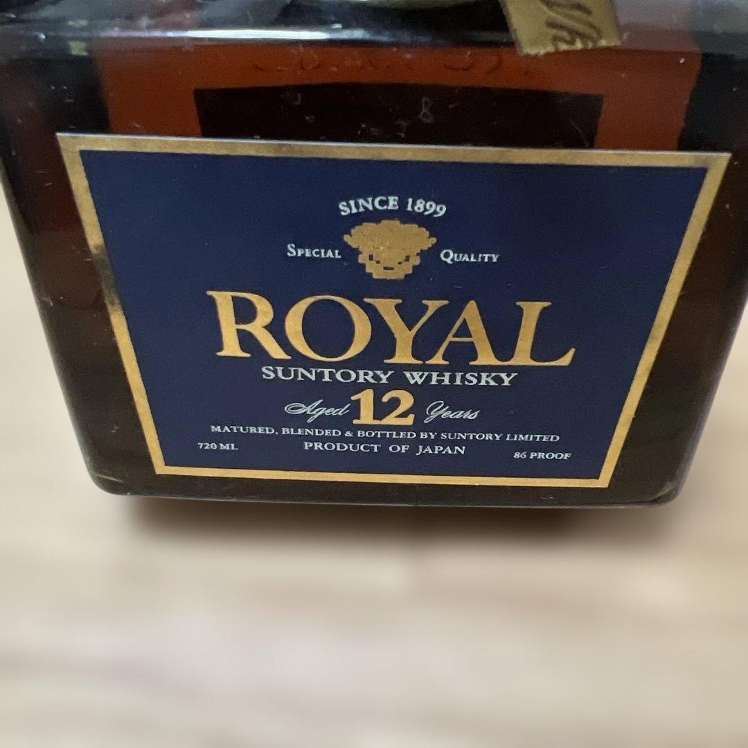 未開封✨️サントリーウイスキーローヤルプレミアム12年 720ml