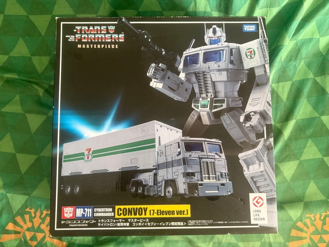 トランスフォーマー　マスターピース　MP-711 コンボイ