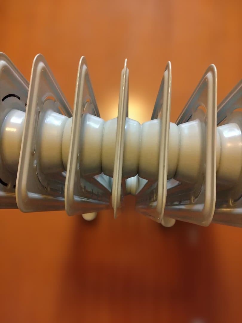 【更に値下げ】DeLonghi オイルヒーター HJ0812