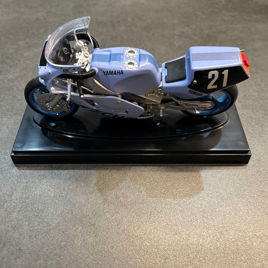 ヤマハ　バイクコレクションFZR750 TECH21（ブルー）