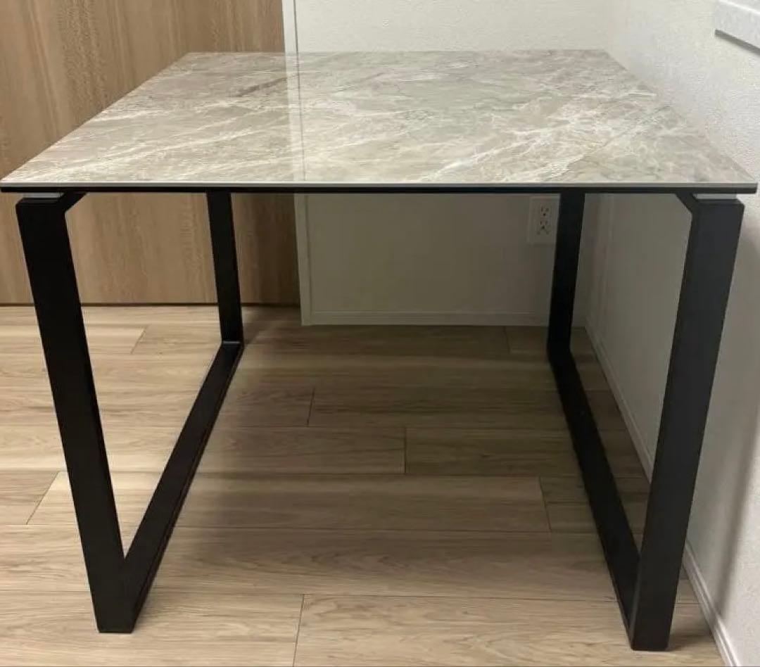 ニトリ　セラミックダイニングテーブル(セーラル85 CHN BE)