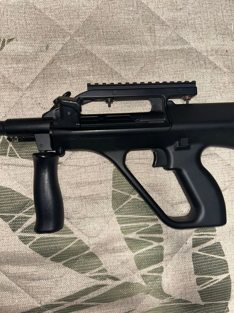 東京マルイ　ステアーAUG スタンダード電動ガン　箱あり